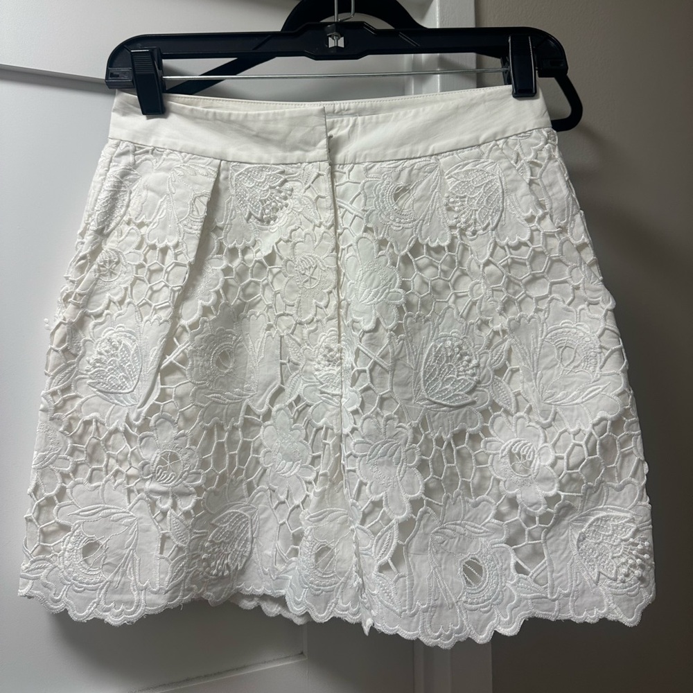 Self-Portrait White Floral Lace mini shorts